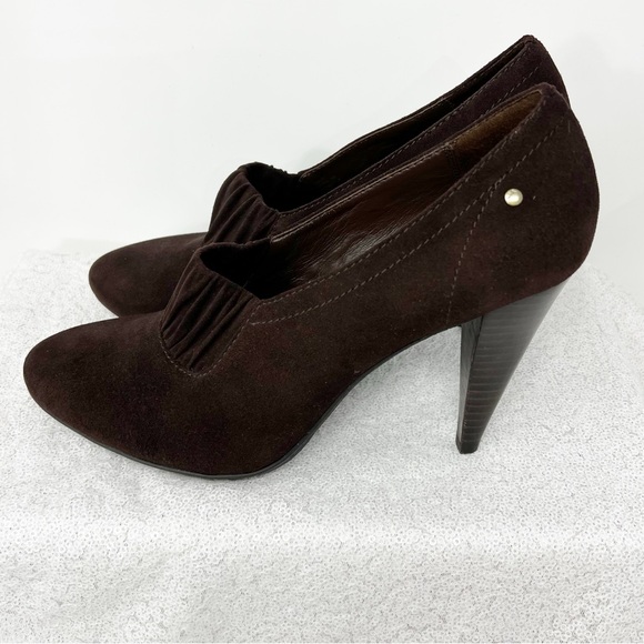 COACH Adra suede heeled Booties size 9 - Picture 1 of 15